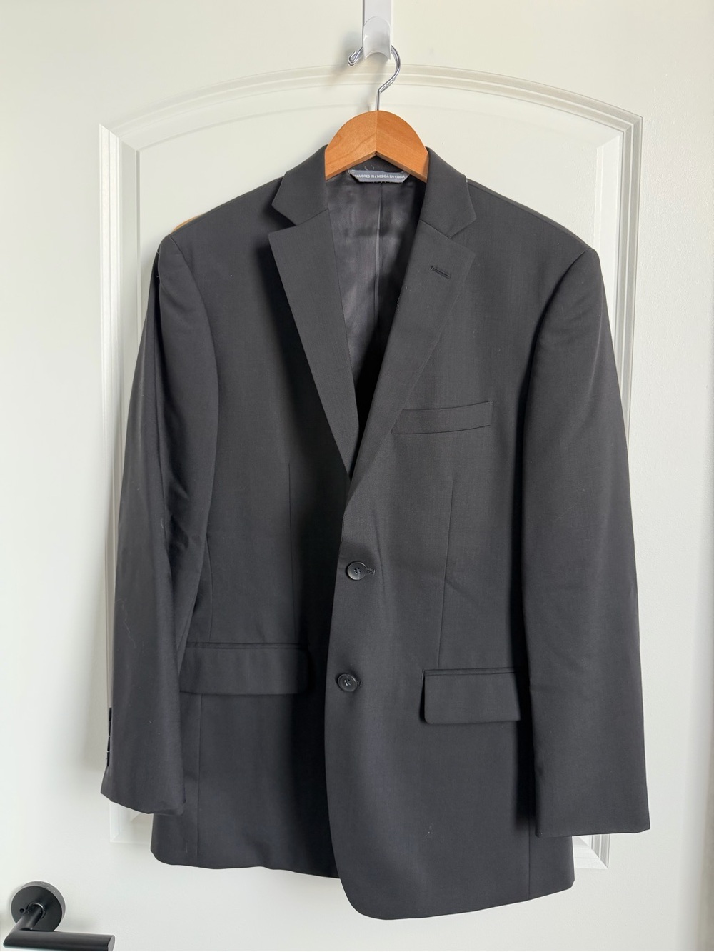 Perry Ellis Portfolio Men’s Black Modern Fit Suit